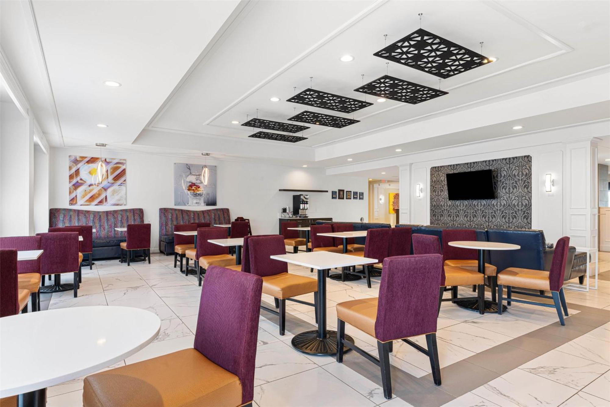 Best Western Plus New Richmond Inn & Suites Екстериор снимка