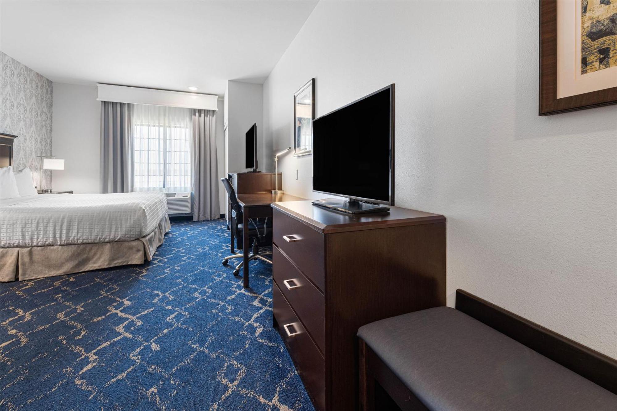 Best Western Plus New Richmond Inn & Suites Екстериор снимка