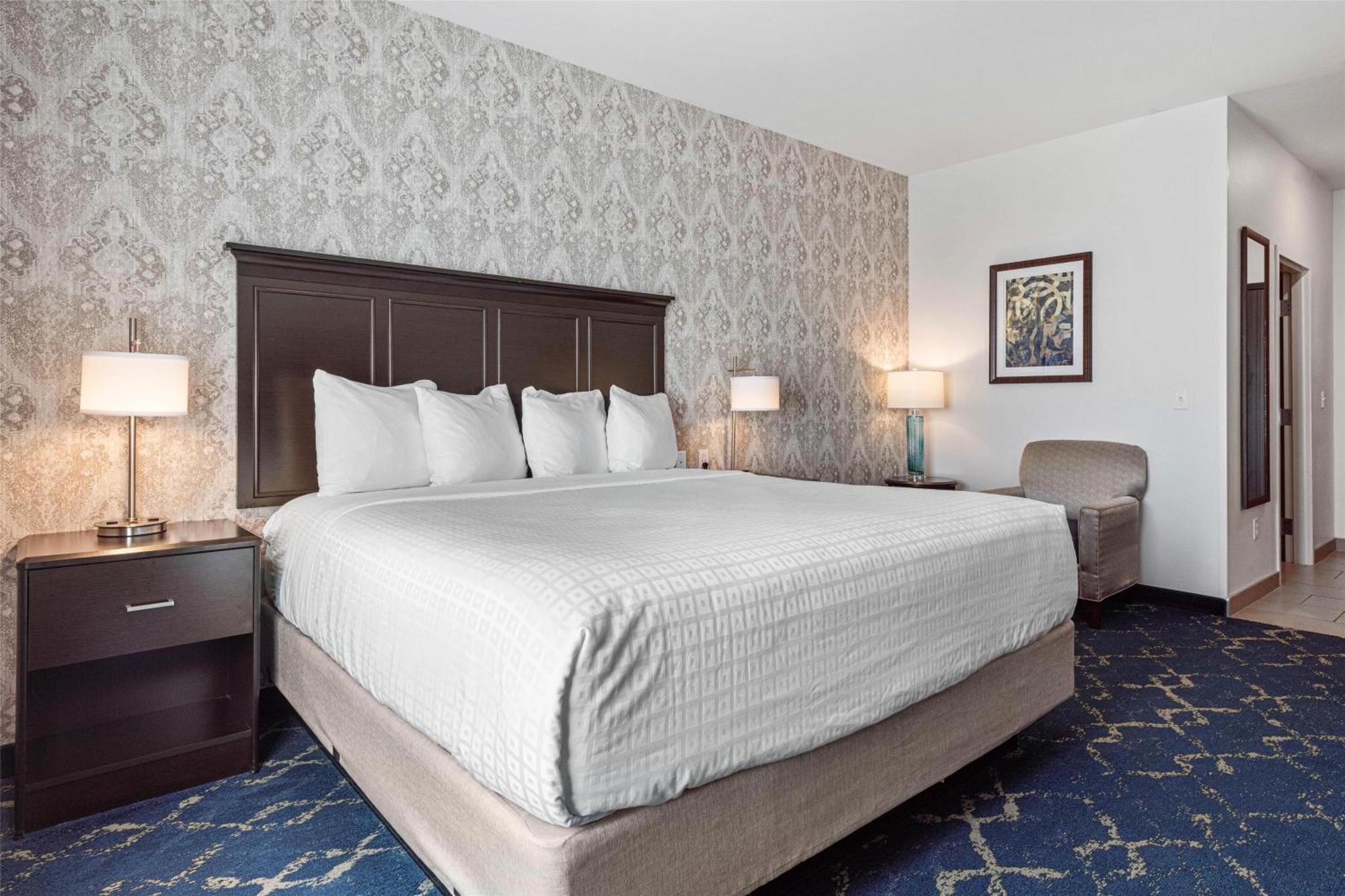 Best Western Plus New Richmond Inn & Suites Екстериор снимка
