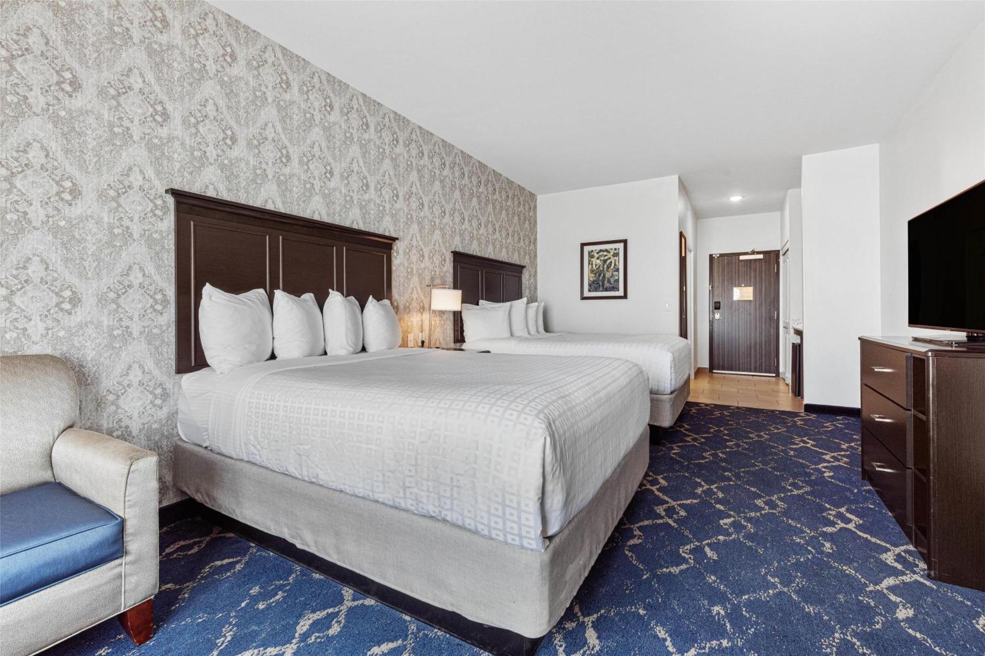 Best Western Plus New Richmond Inn & Suites Екстериор снимка