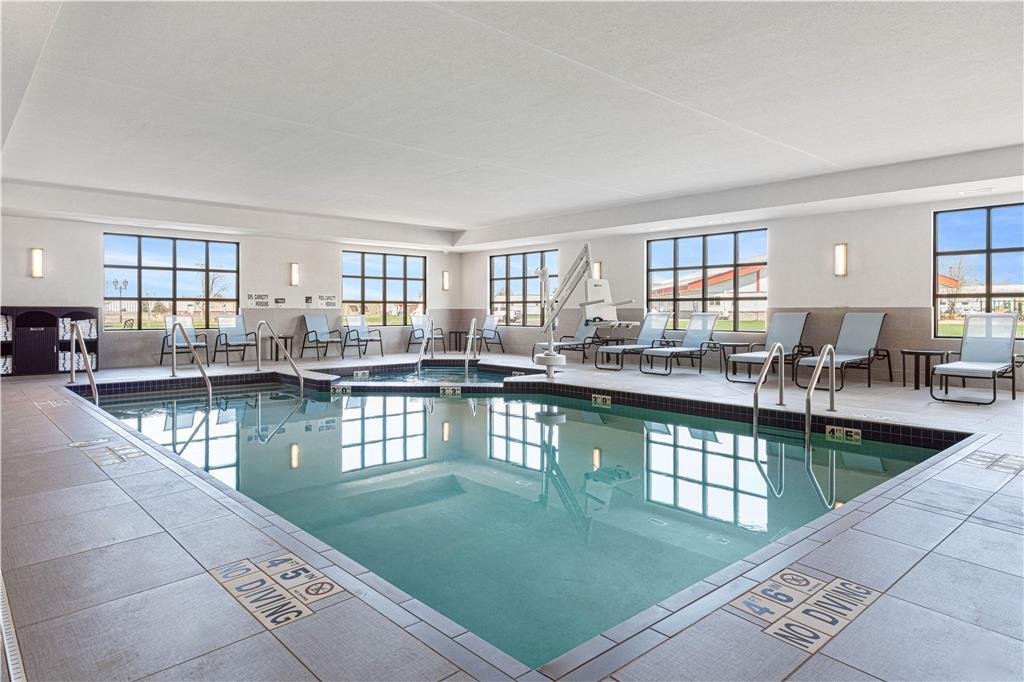 Best Western Plus New Richmond Inn & Suites Съоръжения снимка