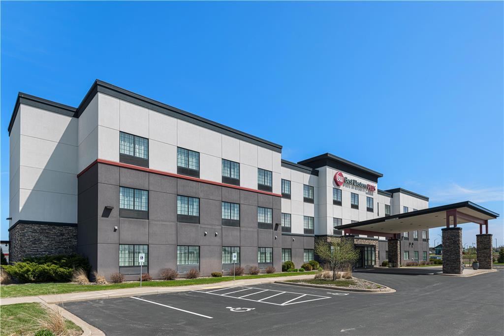 Best Western Plus New Richmond Inn & Suites Екстериор снимка
